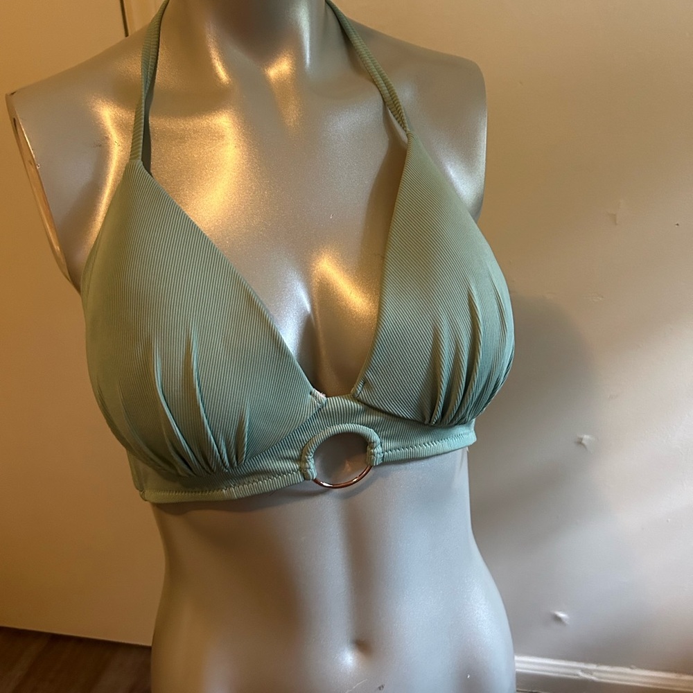 Shade & Shore Sage Bikini Top